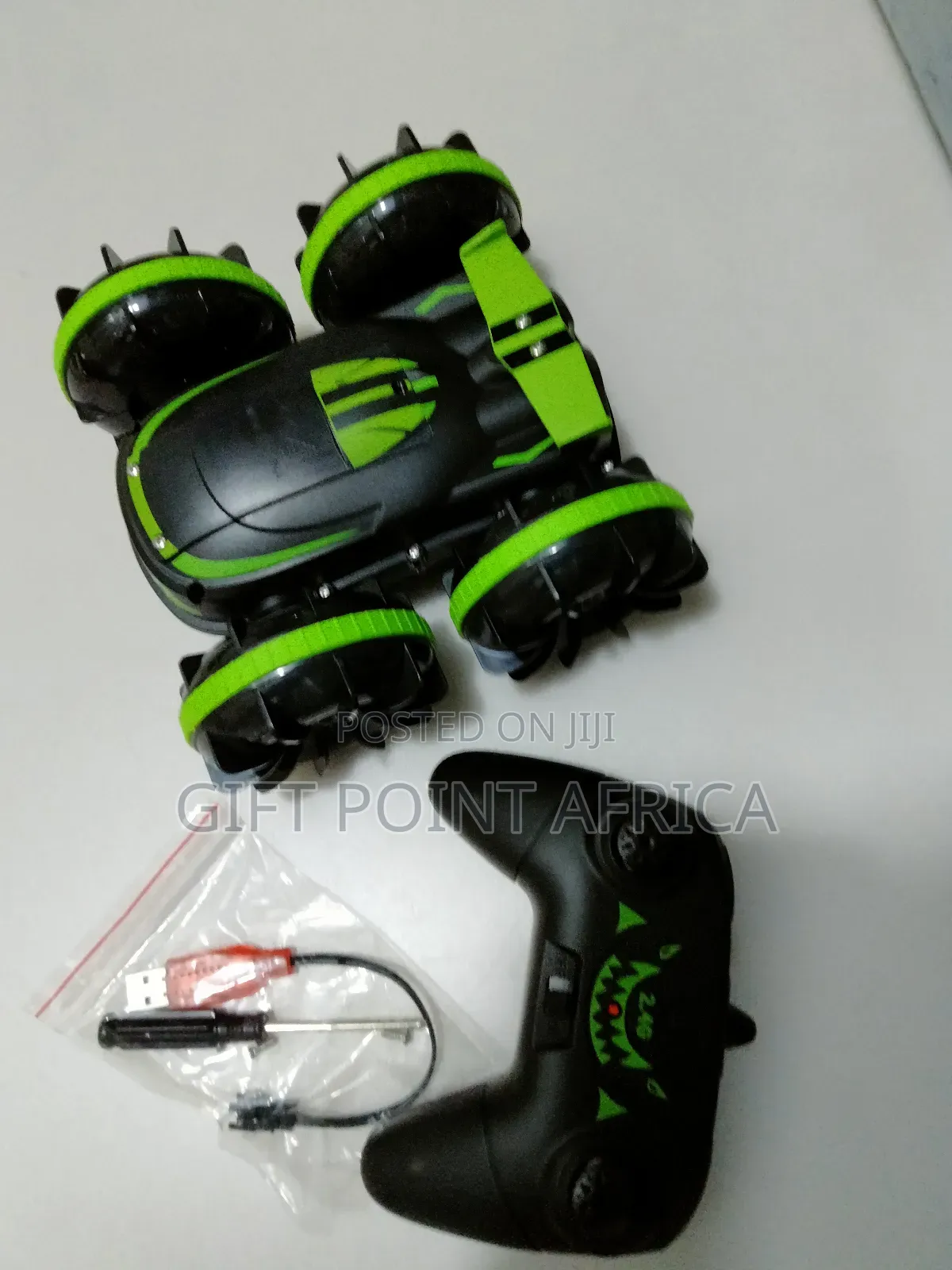 Rechargeable Stunt Toy Car for Kids