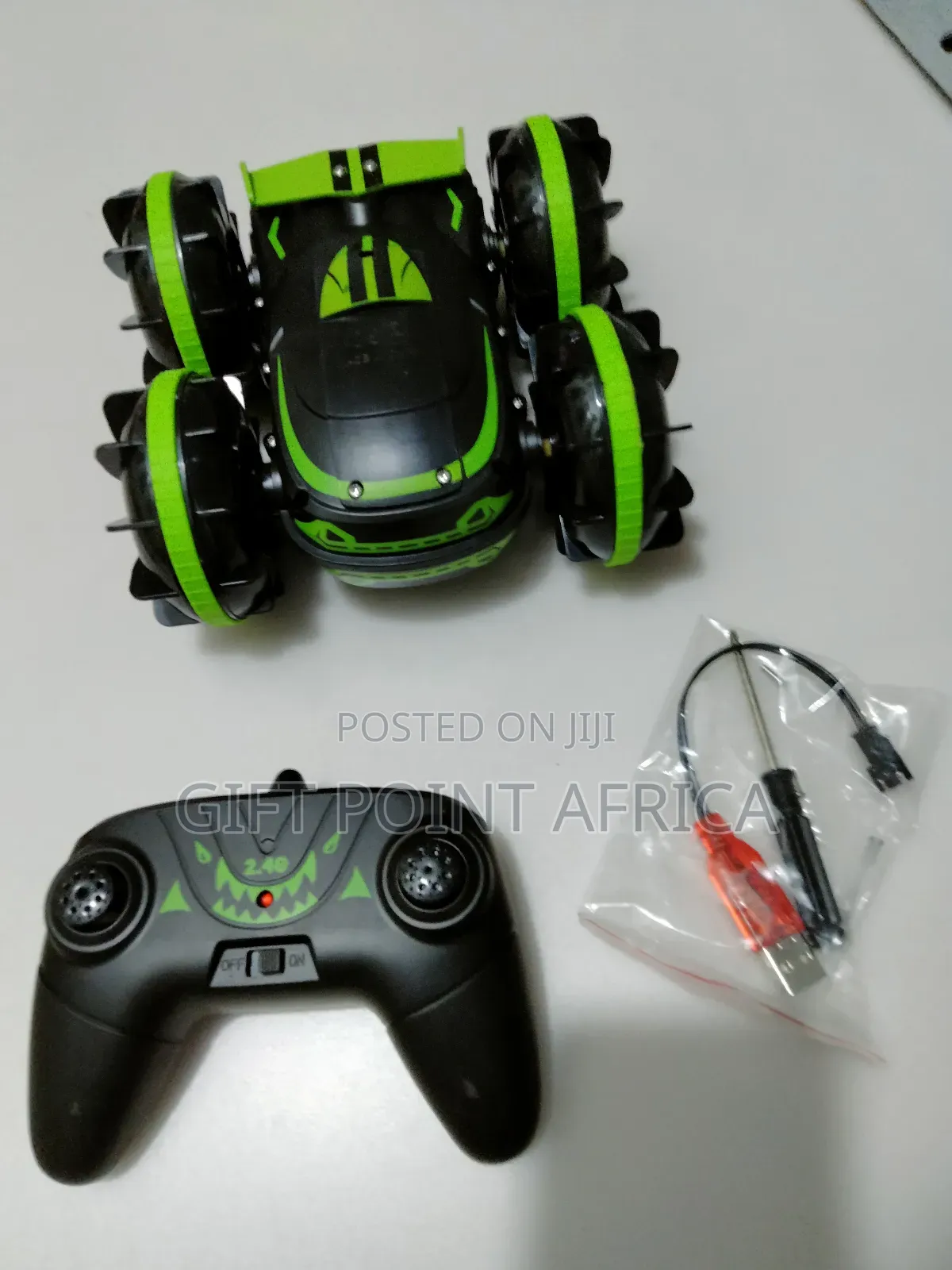 Rechargeable Stunt Toy Car for Kids