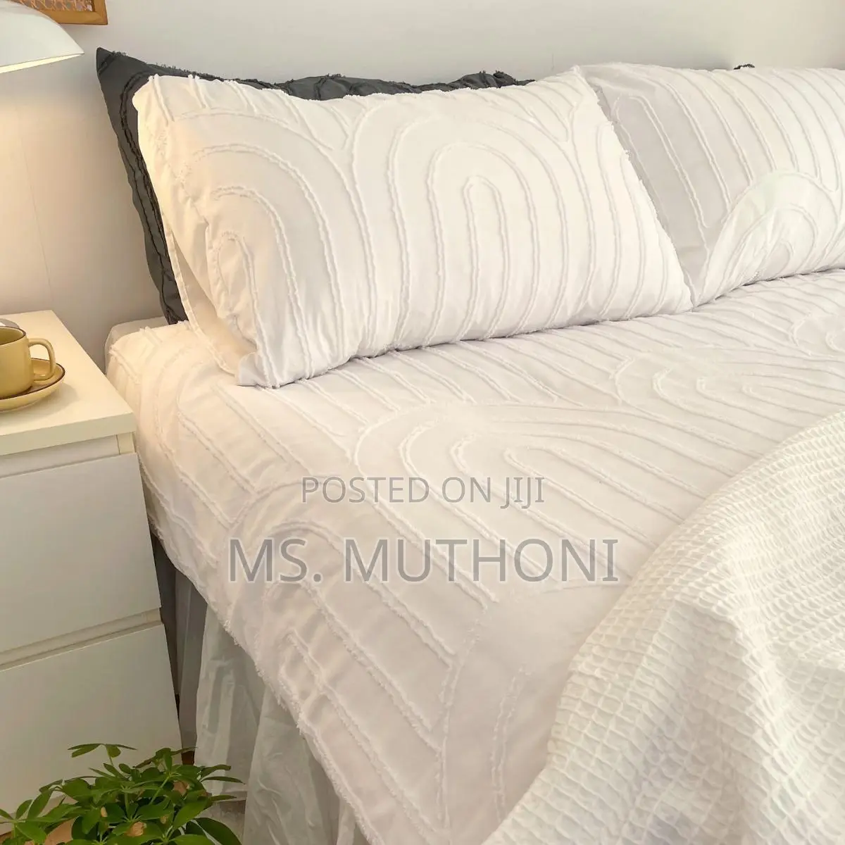 High Quality Duvet Cover 220*240 (Queen Size )