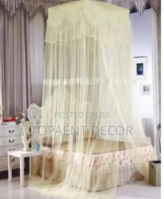 Cream Top Square Mosquito Net Cream Top Square Mosquito Net - main view