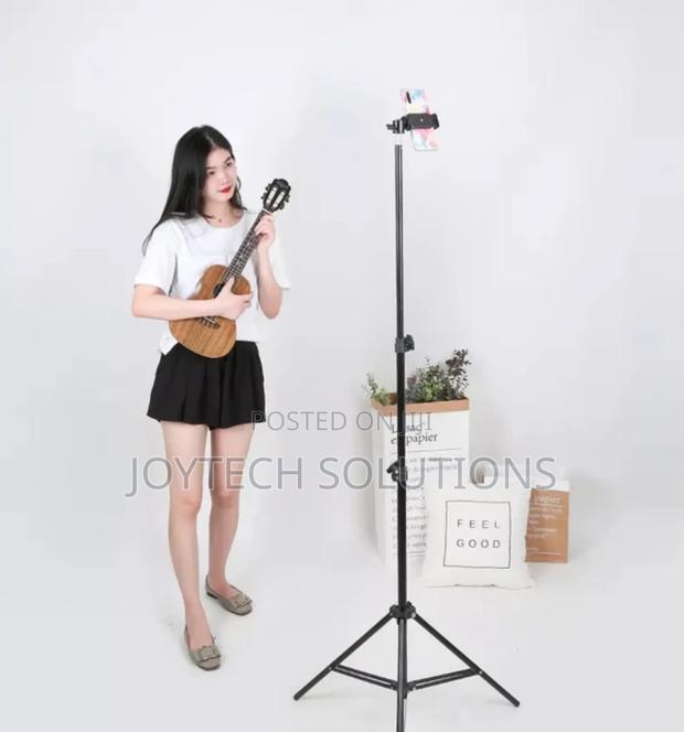 2.5m Tripod Stand for Holding Smartphone - main view