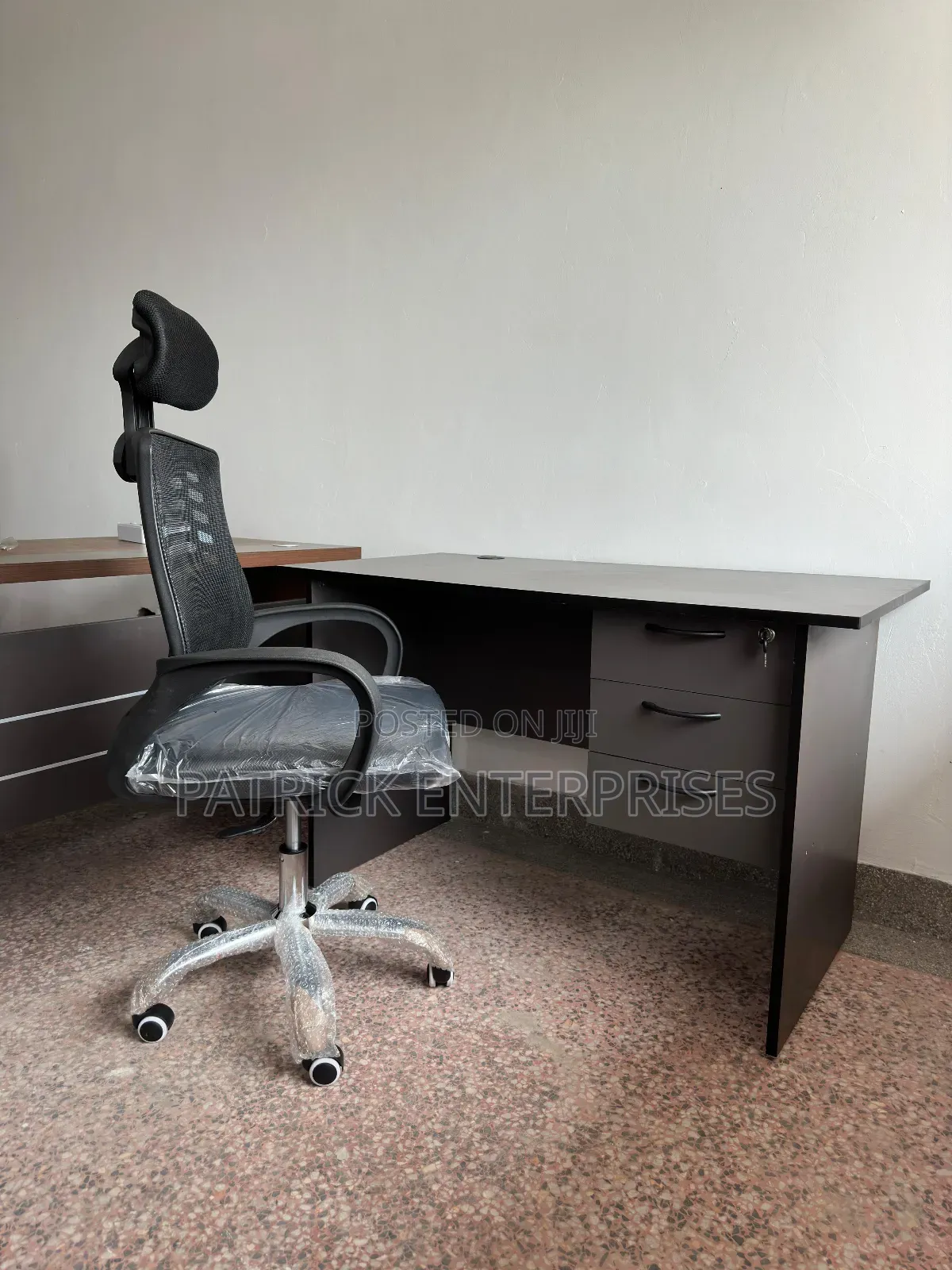 1.2 MTR Office/Home Study Desk Plus Headrest Office Chair