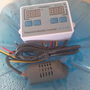 Incubator Thermostat With Hygrometer for Control - main view