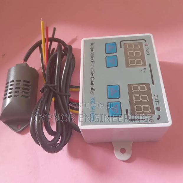 Store Thermostat and Hygrometer for Environment