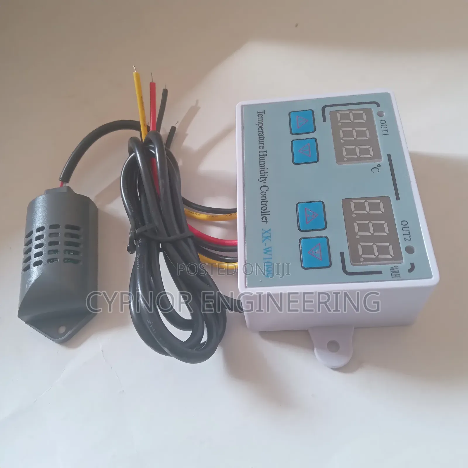 Lab Hygrometer With Thermostat for Stability