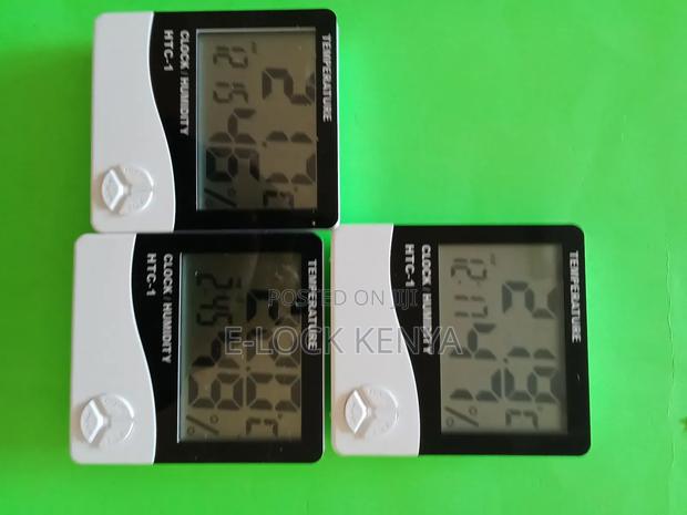 Laboratory Grade Hygrometer With Precise Thermometer - main view