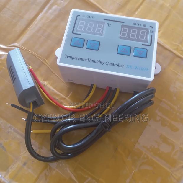 Home Thermostat With Hygrometer Device