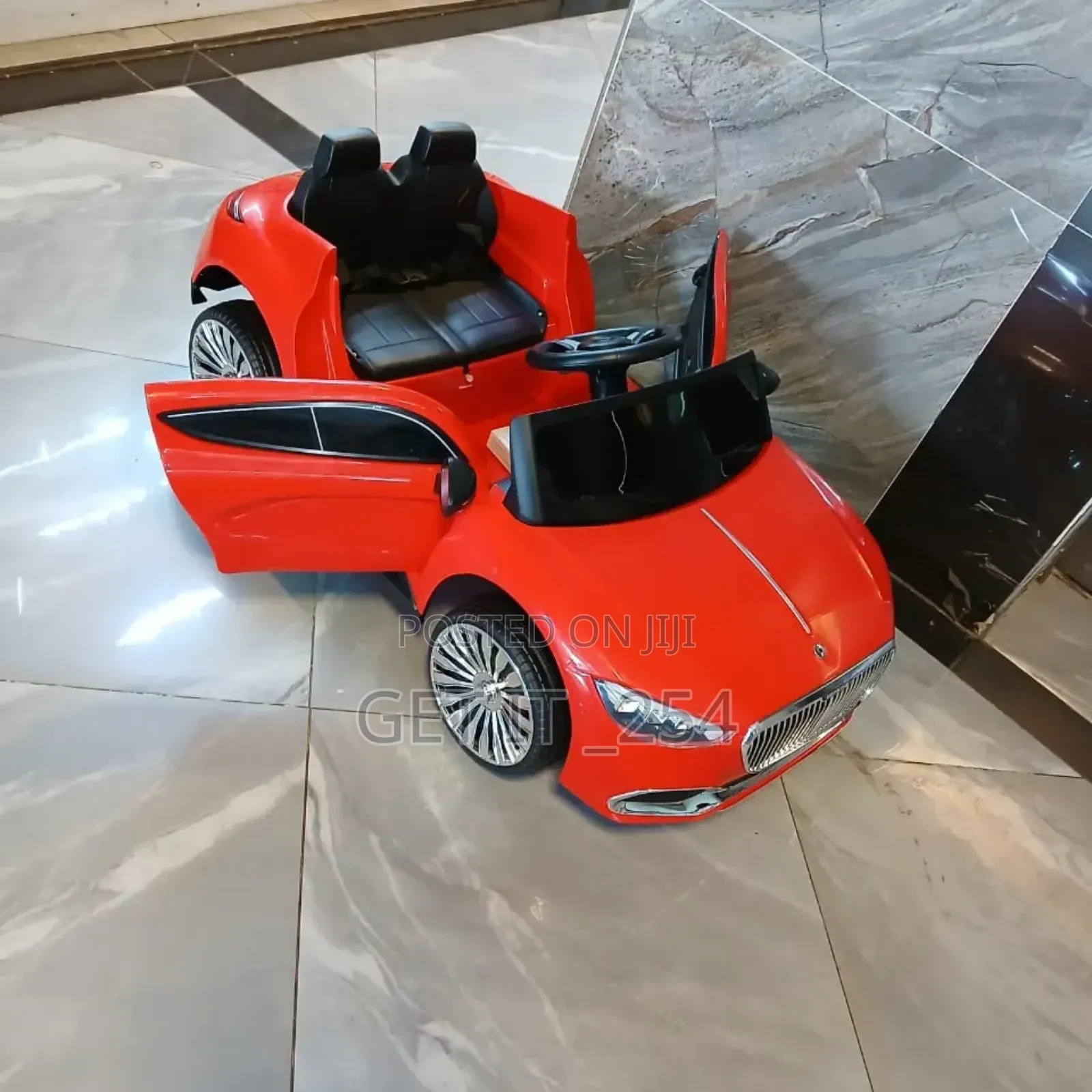Kids Electric Ride on Car
Suitable for Kids Age2