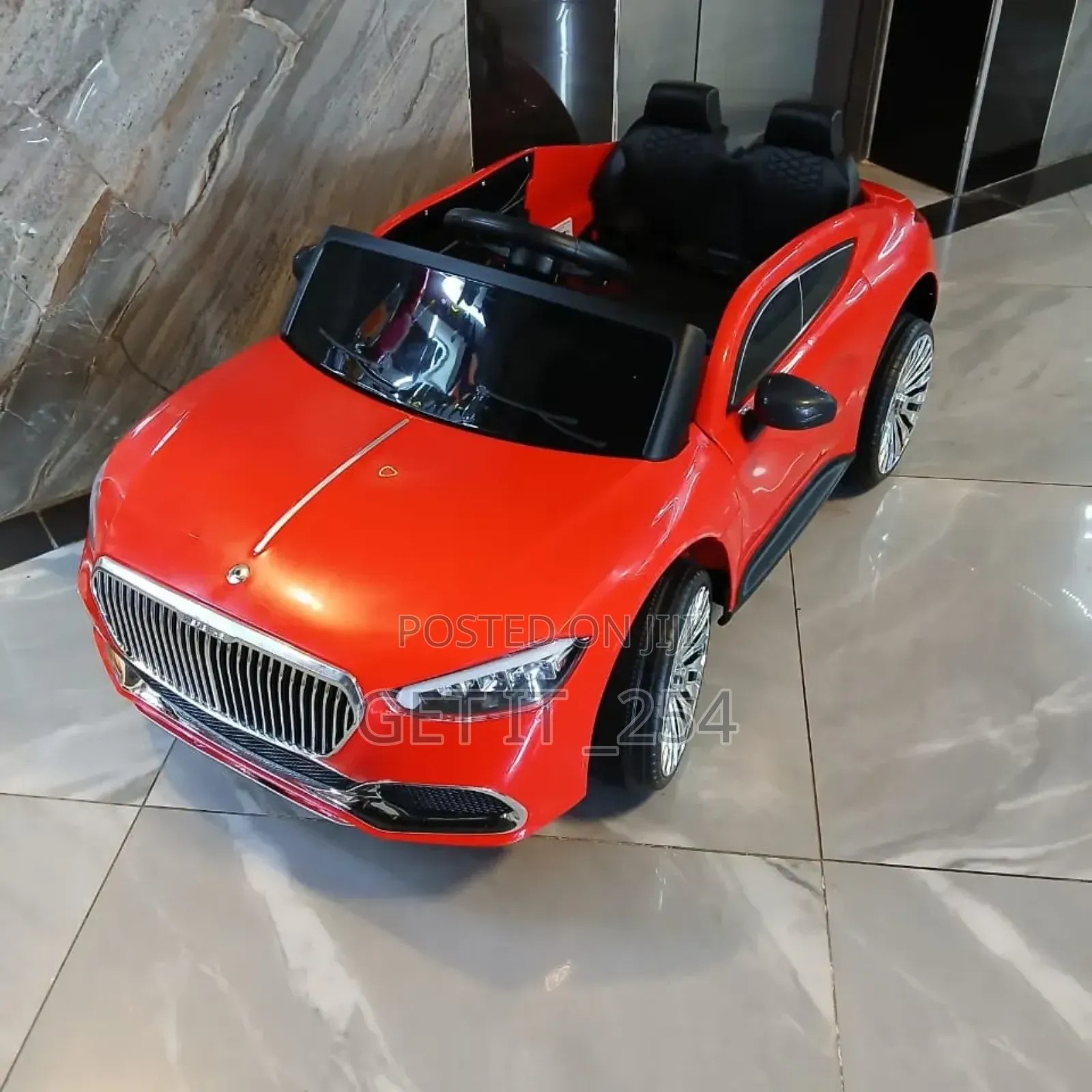 Kids Electric Ride on Car
Suitable for Kids Age2