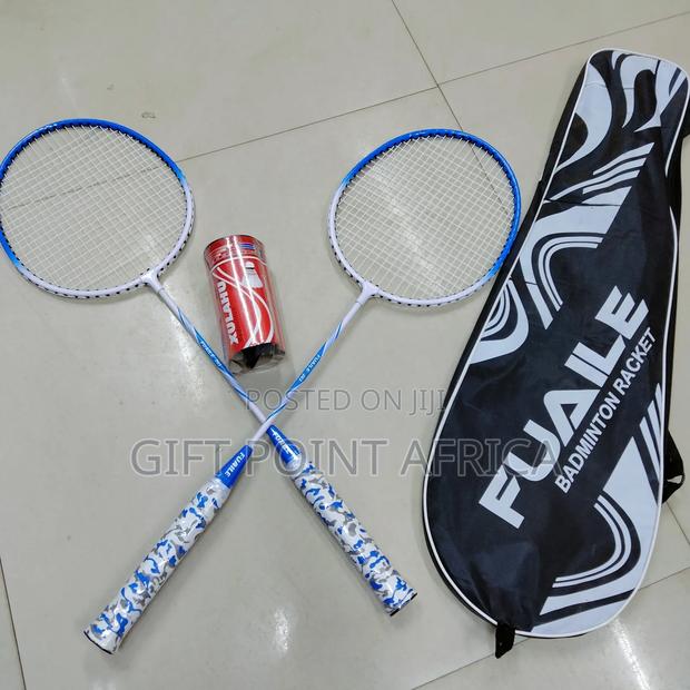 Badminton Racket With 2 Rackets and 2 Shuttlecocks