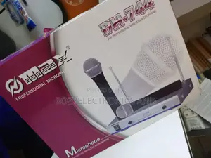 Max Microphone Machine