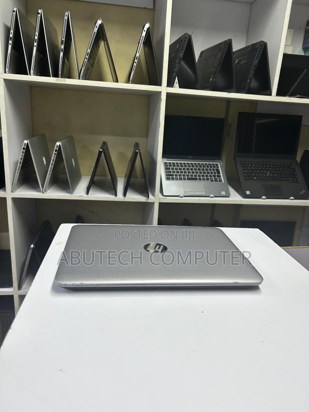 Laptop HP EliteBook 820 G3 8GB Intel Core I5 SSD 128GB - thumbnail 3