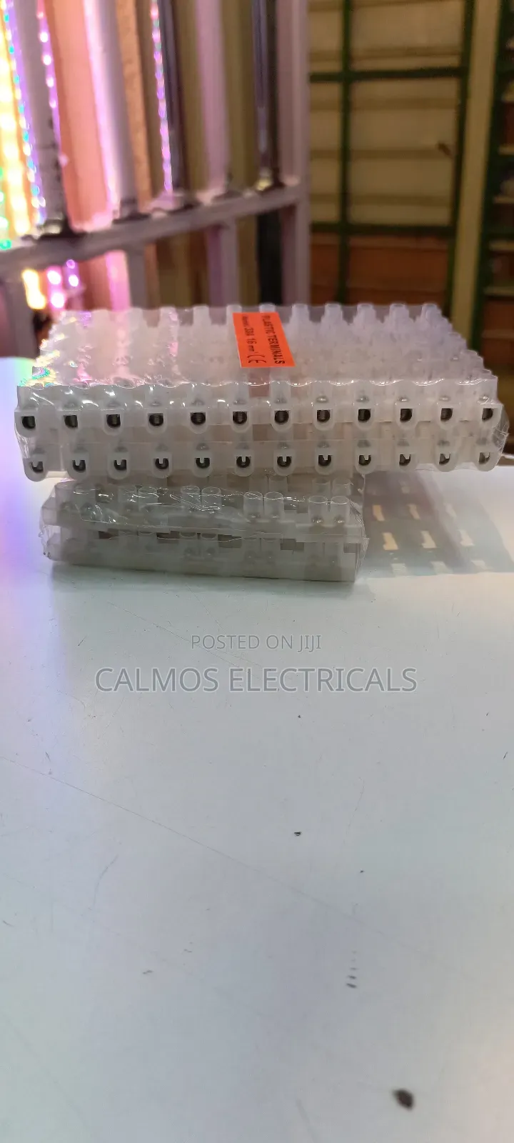 30a Strip Connector