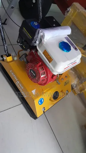 Diesel Plate Compactor