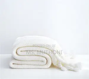 Quality Supper Soft Knitted Throw Blankets With Tassels