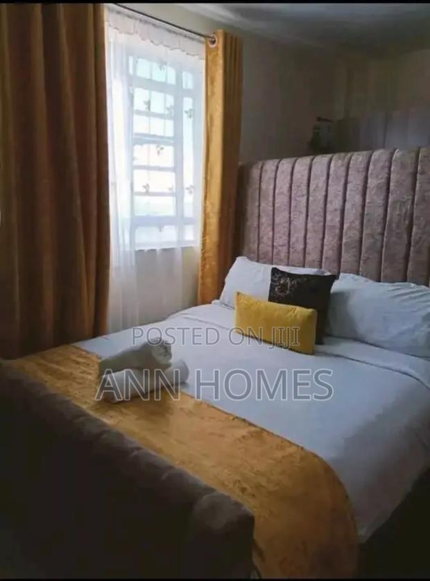 South B Area One Bedroom - thumbnail 3