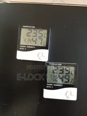 Home Thermometer With Humidity Monitoring Features
