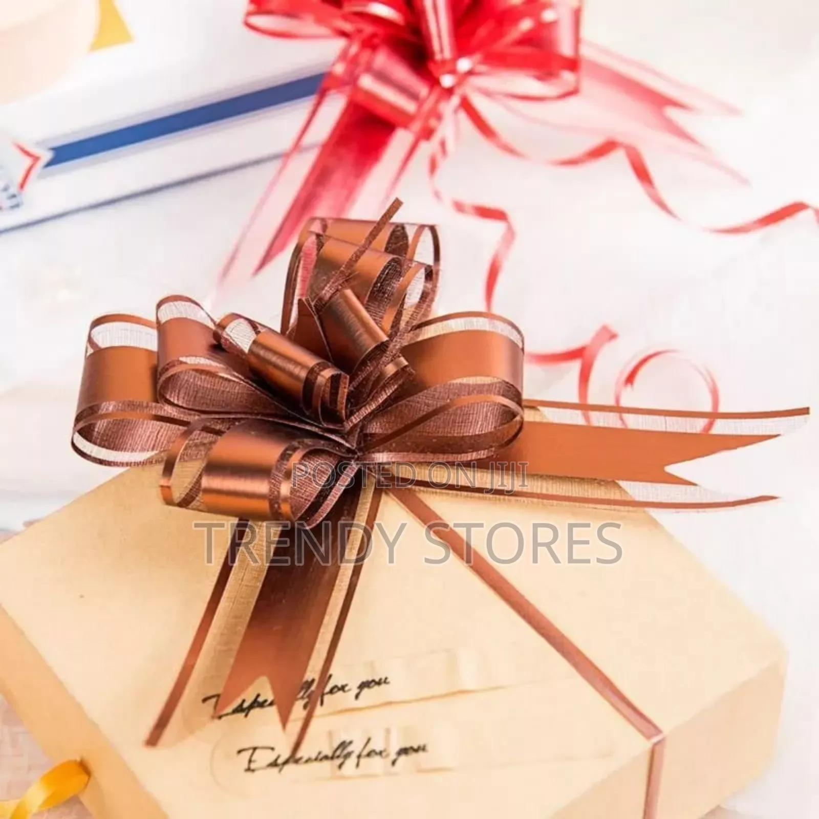 Small Pullout Flower Ribbon