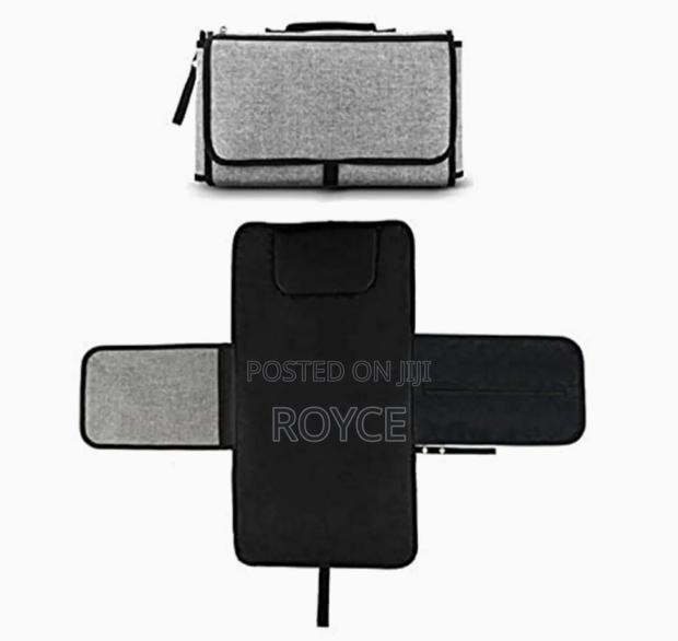 Portable Waterproof Diaper Changing Mat - thumbnail 3