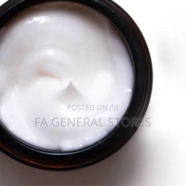 Vitamin E Oil - thumbnail 2