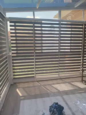 Sheer Roller Window Covering/Blinds