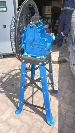 Two Blade Chaff Cutter Heavy Duty Shankar Brand.