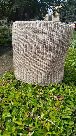 Baskets 1200 Shillings