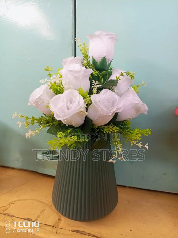 Ceramic Flower Vase - main view