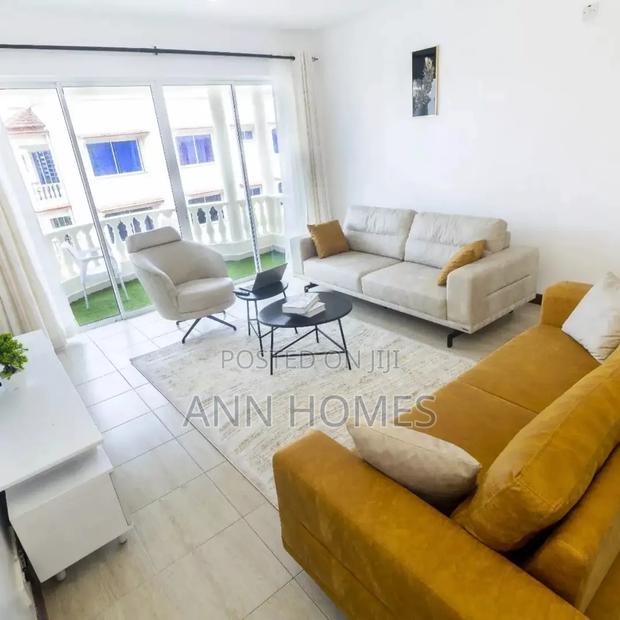 One Bedroom Airbnb South B Near Matter Hospital