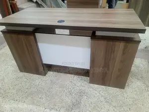 Office Desk 1.4m