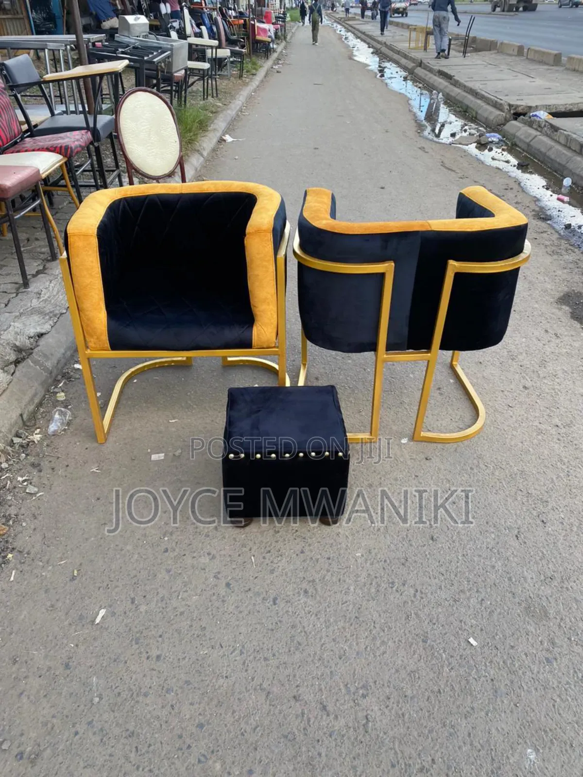 Styling Chair, Black and Gold With Pedicure Stool.