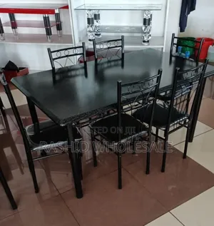 Dining Table ,6 Sits