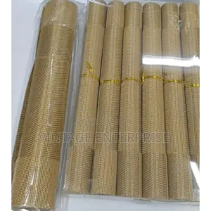 6pcs (180cm by 30cm- Runner Size ). Table Mats and Runner √√