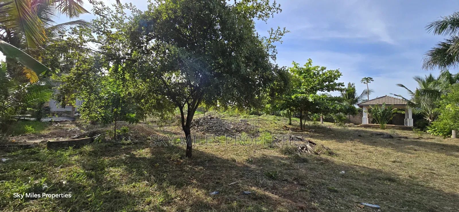 Second Row Prime 1/2 Acre Beach Plot for Sale in Kikambala