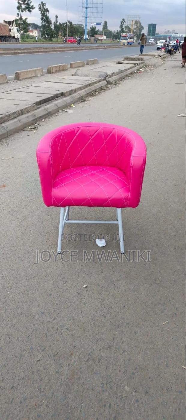 Styling Chair, Hot Pink and White - thumbnail 3