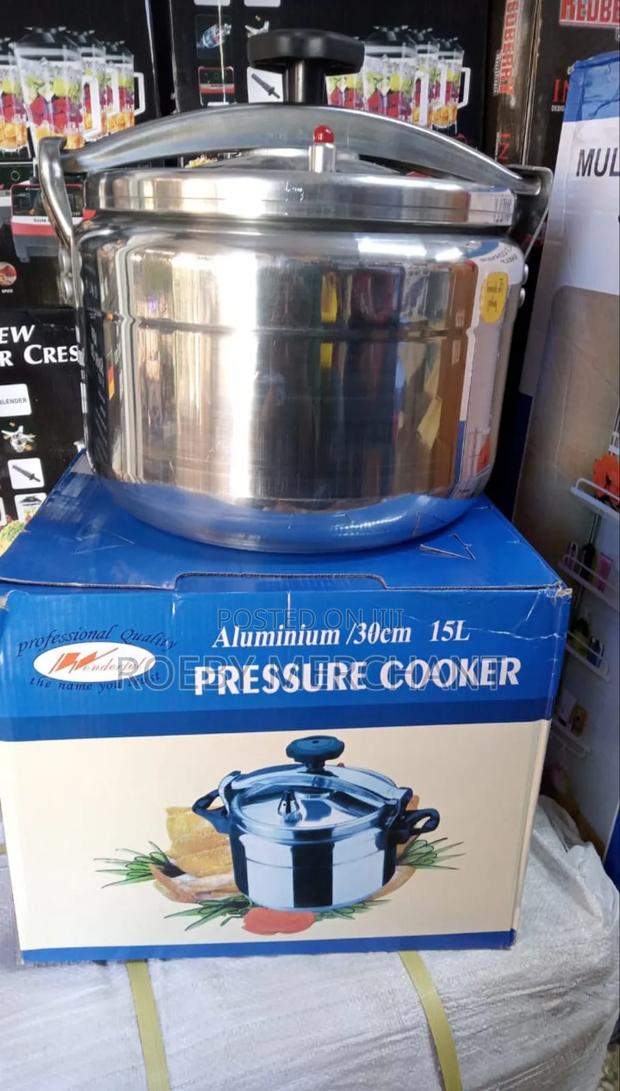 15litres Pressure Cooker - main view