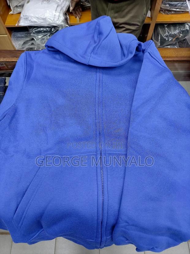 Plain Hoodies - thumbnail 2