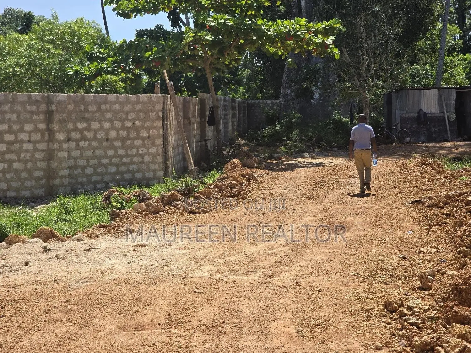 50×100 Plots -Galu Diani