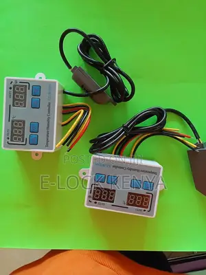 Store Thermostat and Hygrometer for Monitoring