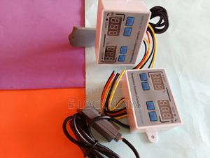 Lab Hygrometer With Thermostat for Stability - thumbnail 2