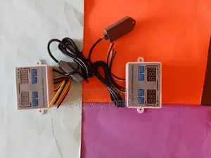 Container Hygrometer and Thermostat for Monitoring