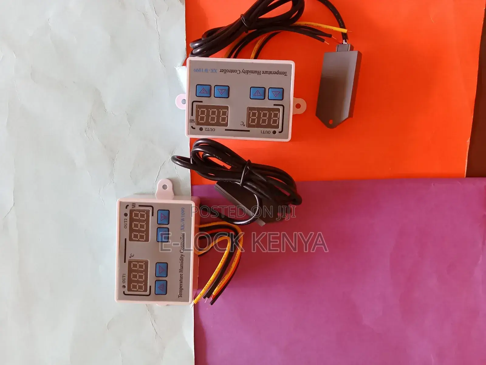 Room Thermostat and Hygrometer Combined