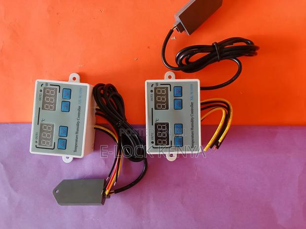 Thermostat and Hygrometer for Containers - main view