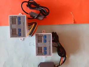 Incubator Thermostat and Hygrometer for Precision