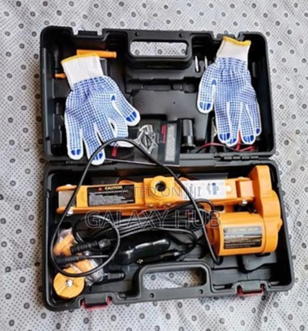 Electric Car Jack With Accessories