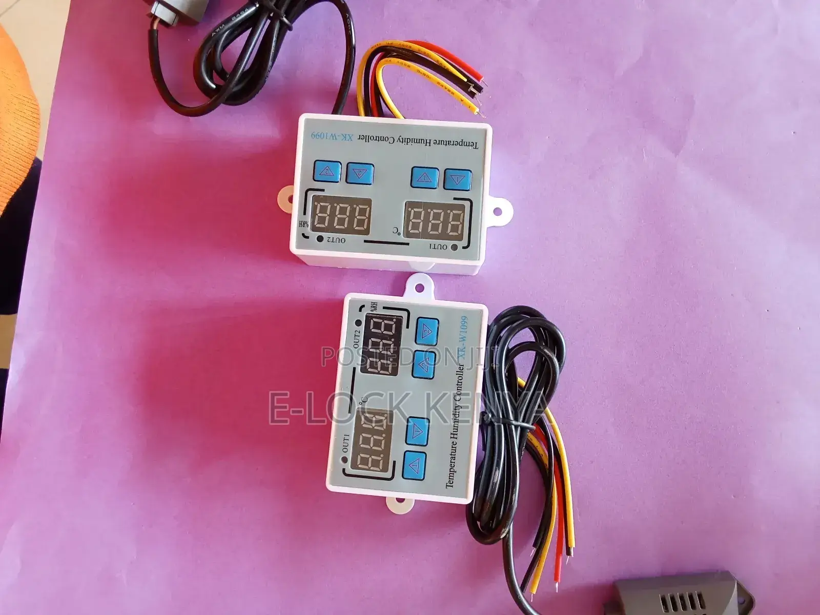 Hygrometer and Thermostat for Stores