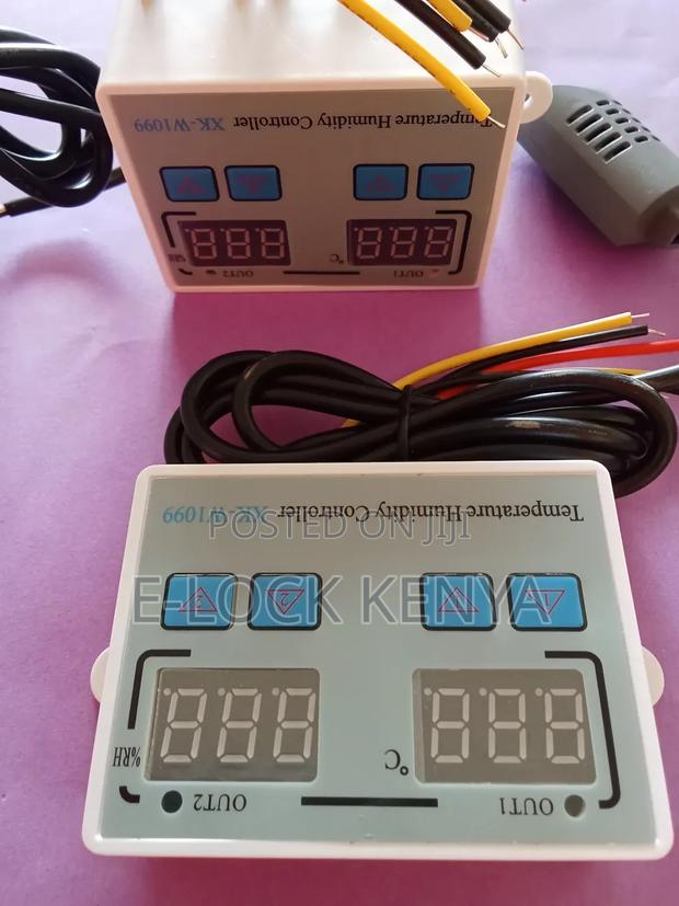 Incubator Hygrometer and Thermostat Device