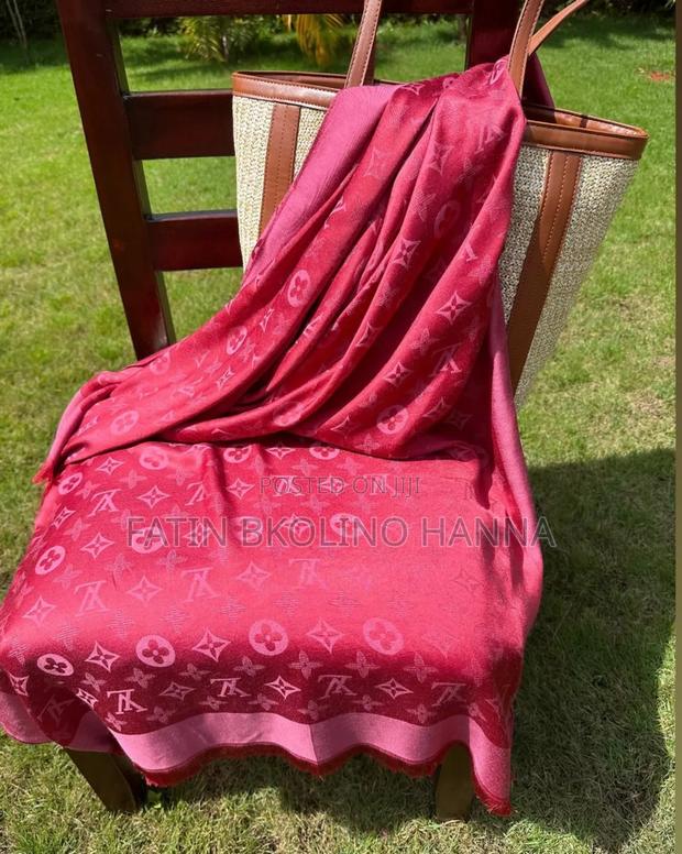 Designer Scarf - thumbnail 2