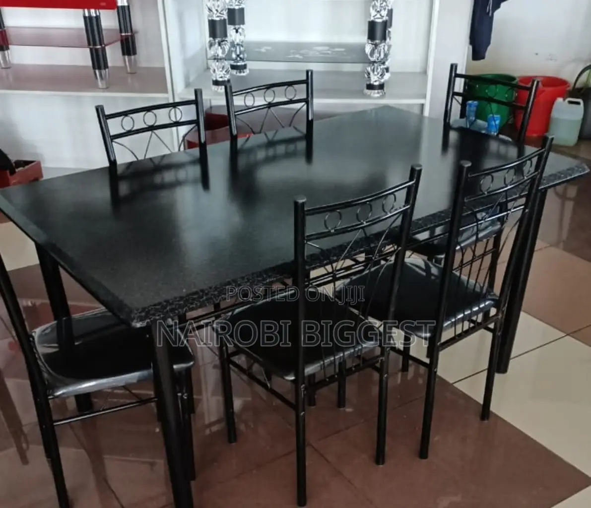 Excellent Executive 6 Sitter Dinning Table