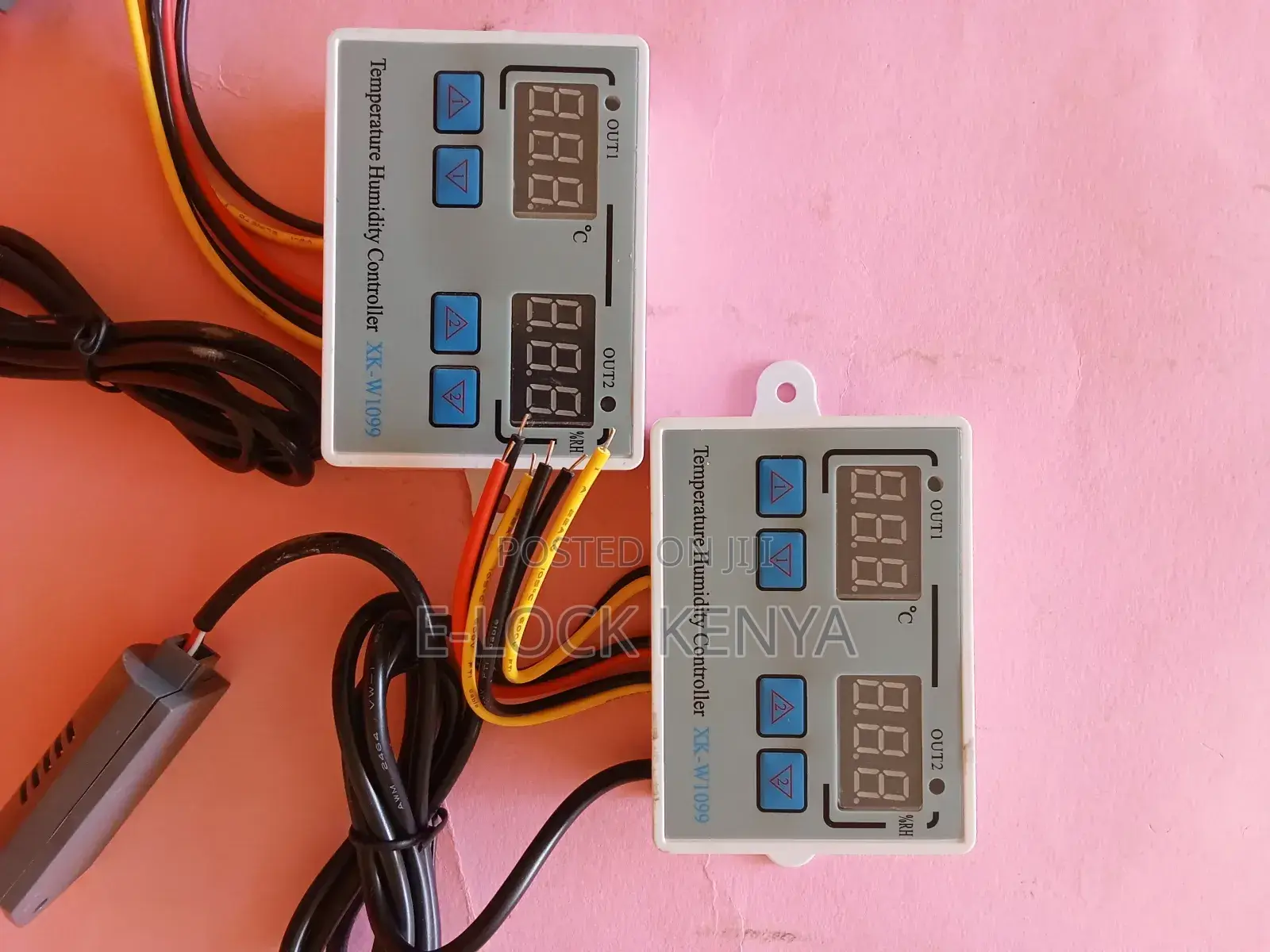 Incubator Thermostat With Hygrometer Device